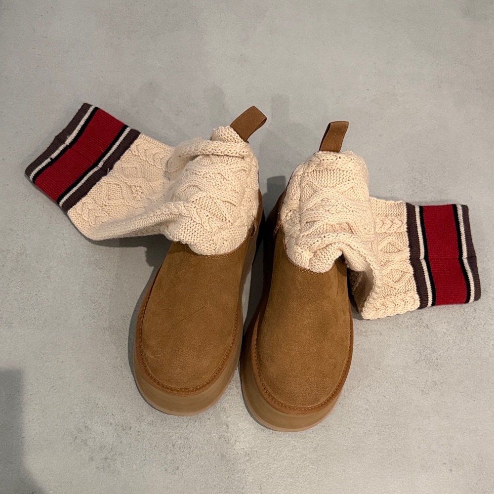 UGG Knit OVER THE KNEE LETTER Socks Sherpa Platform Boots 7